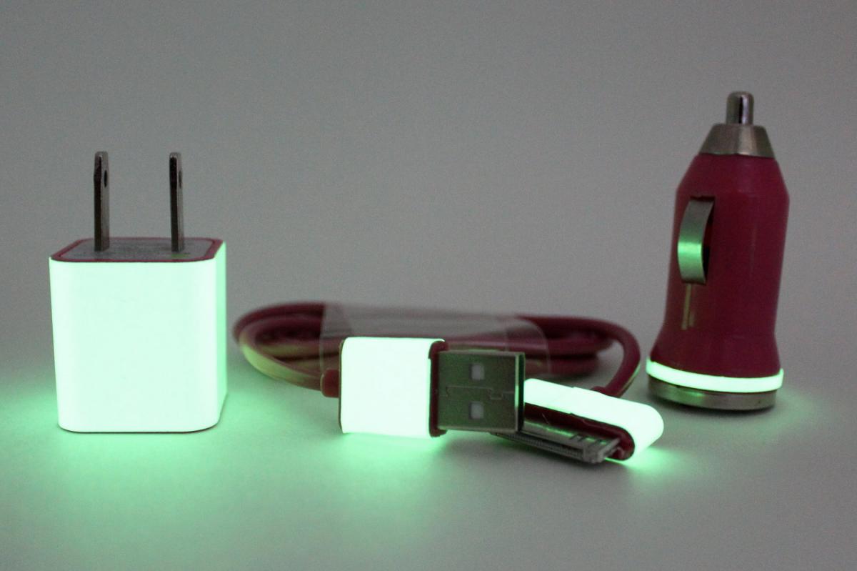 Glow In The Dark Iphone 4 4s Charger - 3-in-1 Glow In The Dark Pink Iphone Charger